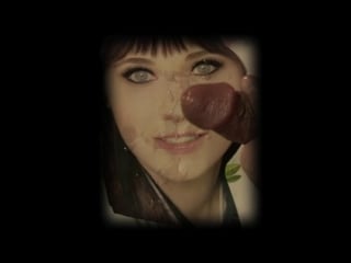 Zooey deschanel gets a tribute cum pic facial