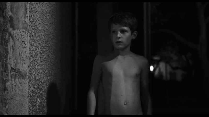 Обнажённые на ночной улице / голышом в ночи / nus dans les rues la nuit (2019 франция) драма короткометражный молодые в кино