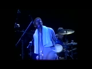 Oasis supersonic live at bangkok impact arena 31st july 2001