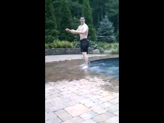 Nyr chris kreider jumps out of pool