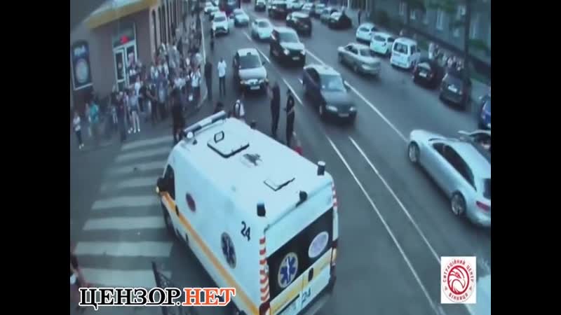 В виннице мотоциклист протаранил автомобиль, проезжавший перекресток с нарушением пдд