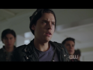 Сцена из 2х17 [1]