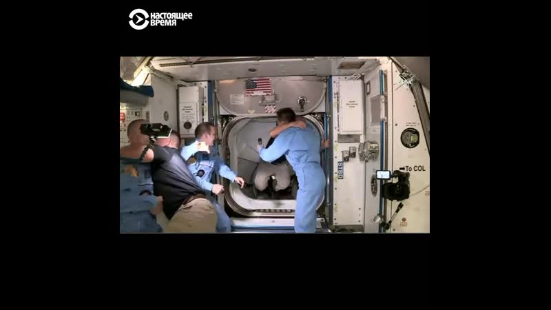 Crew dragon пристыковался к мкс