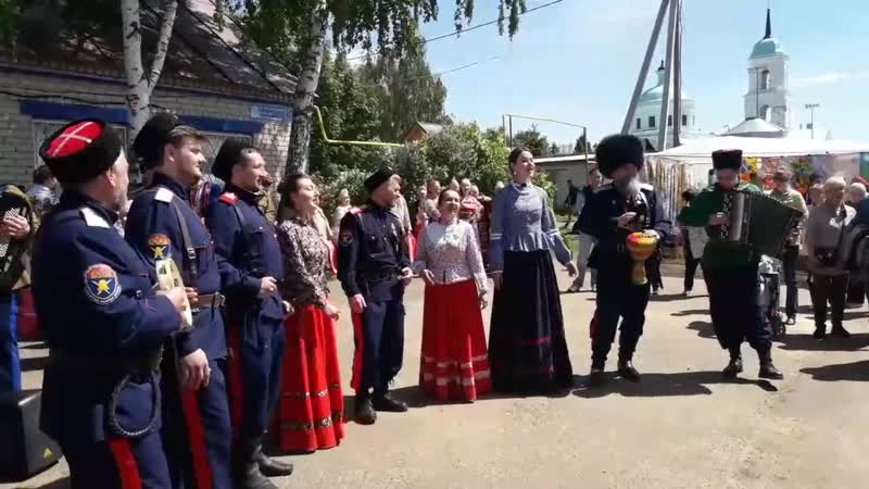 Комарики ансамбль златница каравон 2019
