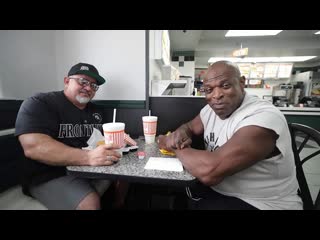 Ronnie coleman @ metroflex gym