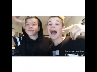 Marcus&martinus smile for meeee😚😚 #featureme