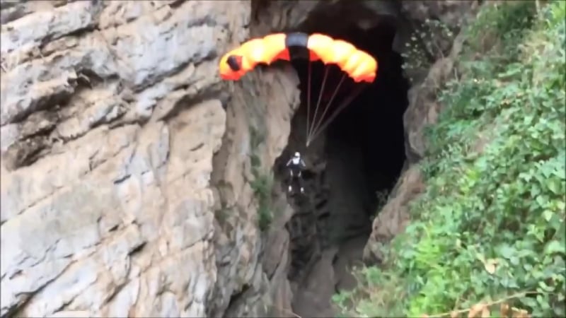 Прямиком в пещеру