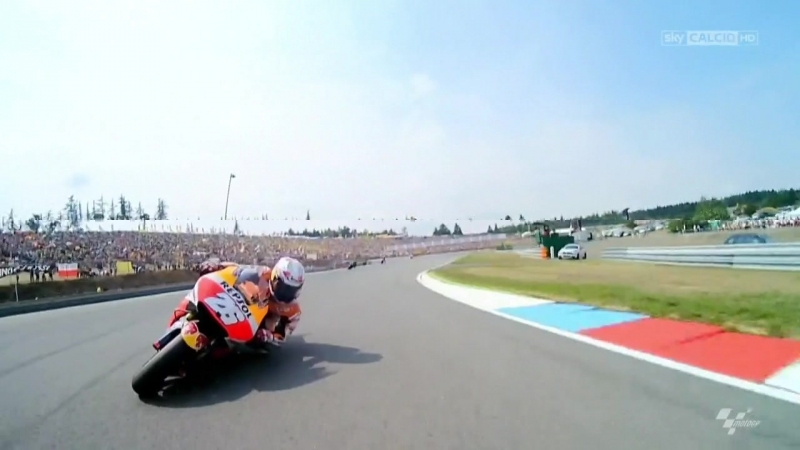 Чeмпuoнaт uтaлuu 2016 17 / 1 тyp / poмa удuнeзe / 1 тaйм [720p, hd]