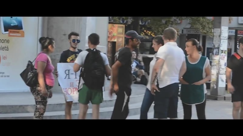 Реакция на гей активиста в столице молдавии