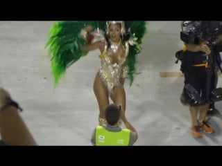 Raínhas de bateria e destaques grupo de acesso a parte 1 women samba dancers | brazilian girls