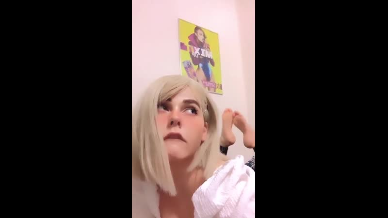 Футфетиш от милой соски алины рин / твои блогерши