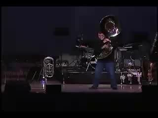 Tuba beatboxing (sousaphone really