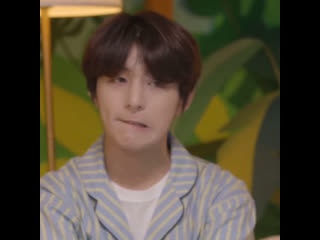 Sungyoon biting lips