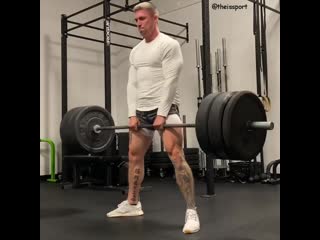 Становая тяга сумо со штангой ноги / ягодицы / спина