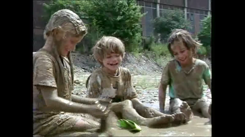 Вверх тормашками ребенок из глины / hals uber kopf das lehmkind (1987 фрг) драма молодые в кино