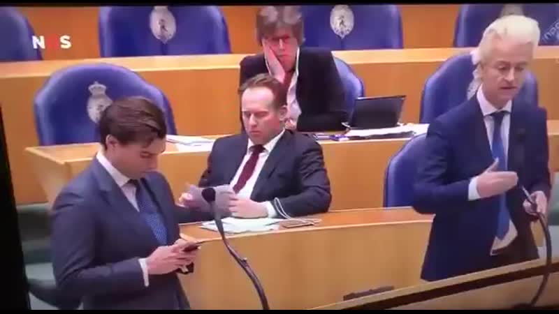 Министр здравоохранения нидерландов бруно бруинс потерял сознание в парламенте страны в ходе слушаний относительно коронавируса