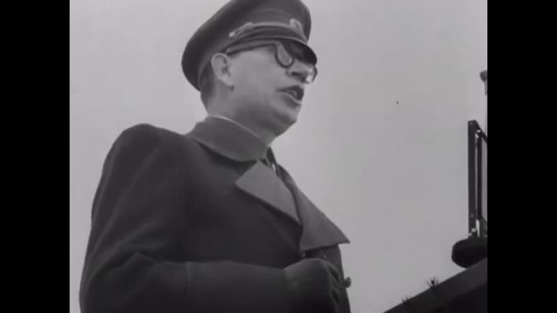 Власов на параде роа