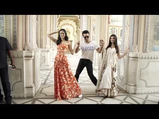 Soty 2 student tour ¦ jaipur ¦ tiger shroff ¦ tara ¦ ananya ¦ in cinemas now