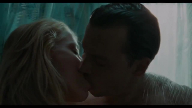 Ромовый дневник джонни депп и эмбер хёрд постельная сцена