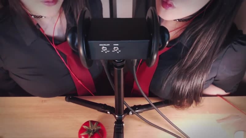 Omnomnom porn video – Asmr twin omnomnom kissing