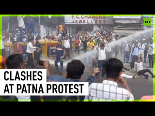 Indian police deploy water cannons to disperse protest in patna