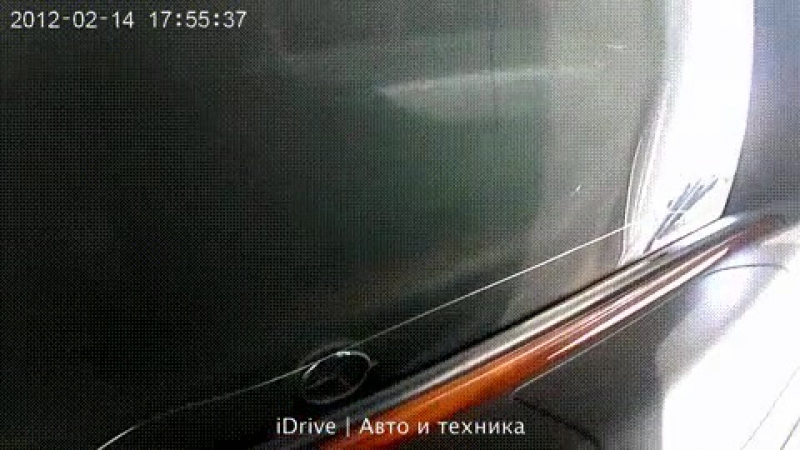 Капот открылся
