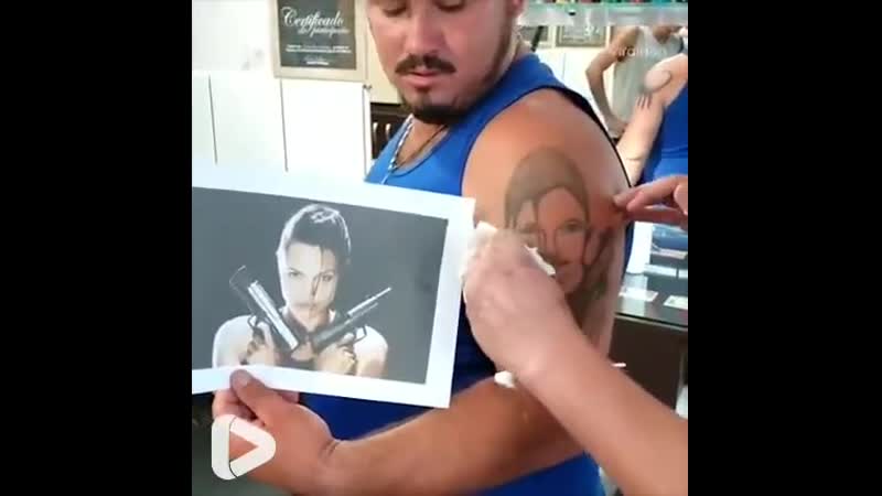 Набил татуху