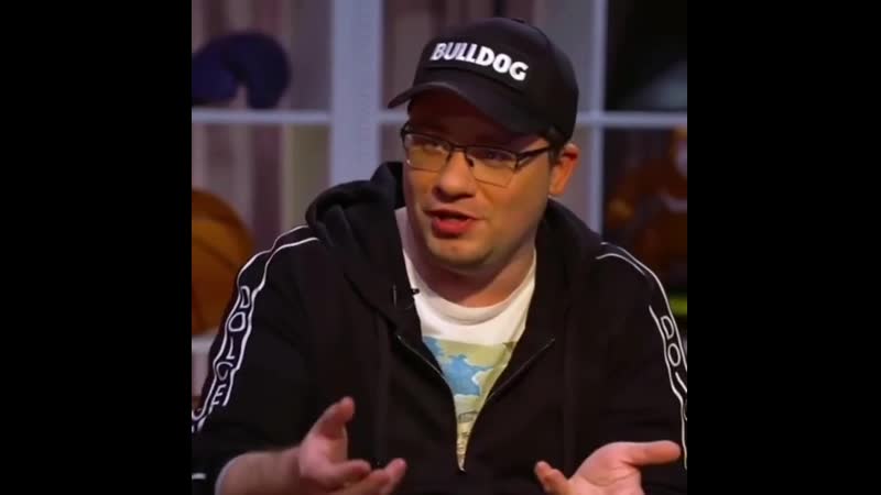 Дегустатор куколд харламов 🤣