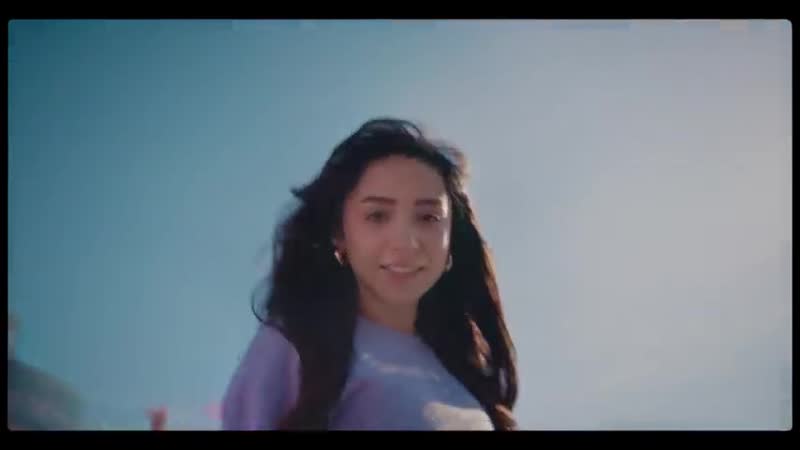 Zeynep bastık kendi yolumuzda