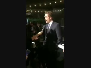 Robertpattinson gives an interview at gocampaign gala2018 tonight @cbgactors @pattinsons army @robpattznews @allaboutrob