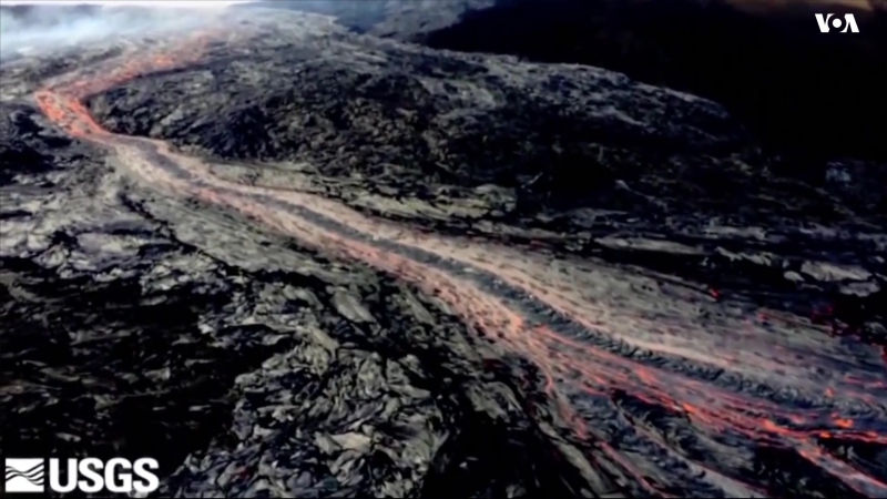 Лавовые реки возникли у вулкана килауэа на гавайях