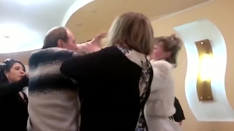 Вписка отец жениха нажрался и отпиздил невесту на свадьбе, личные счёты, гуляй рванина, какая свадьба без драки, проститутка