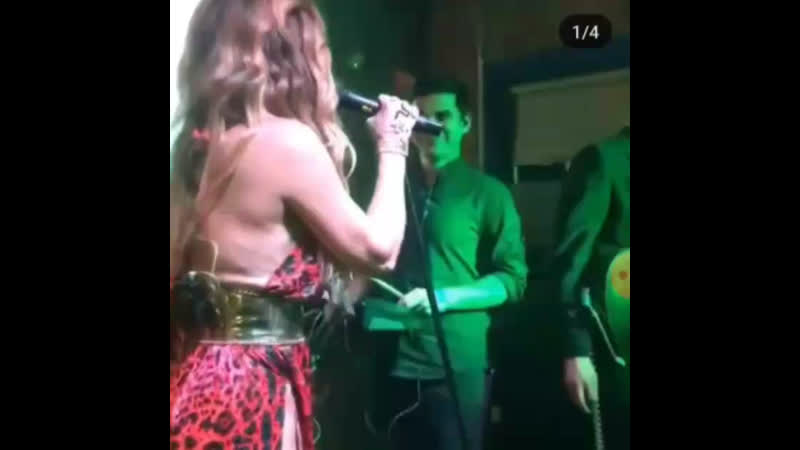 К анне седоковой приходил серенький волчок, но не справился с бочком