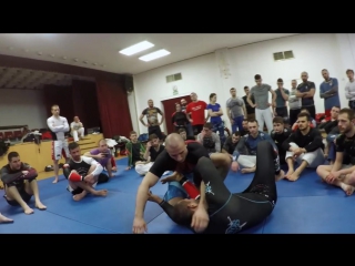 Davi ramos shows how he set up the armbar that submited jeff monson