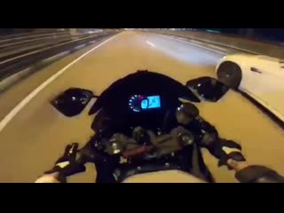 Хрустик девушка mp4