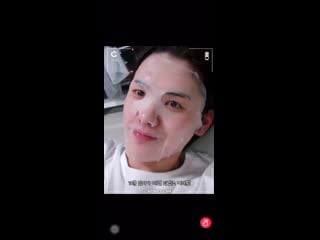 [201213] kang minhee of the group cravity played #kyungsoo's that's okay and even sang a short verse of the song in his vlog