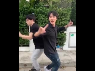 Любимые дорки пертлэи ахахахаха