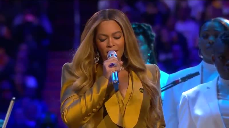 Beyonce pays tribute to kobe and gigi bryant with a couple of his favorite songs