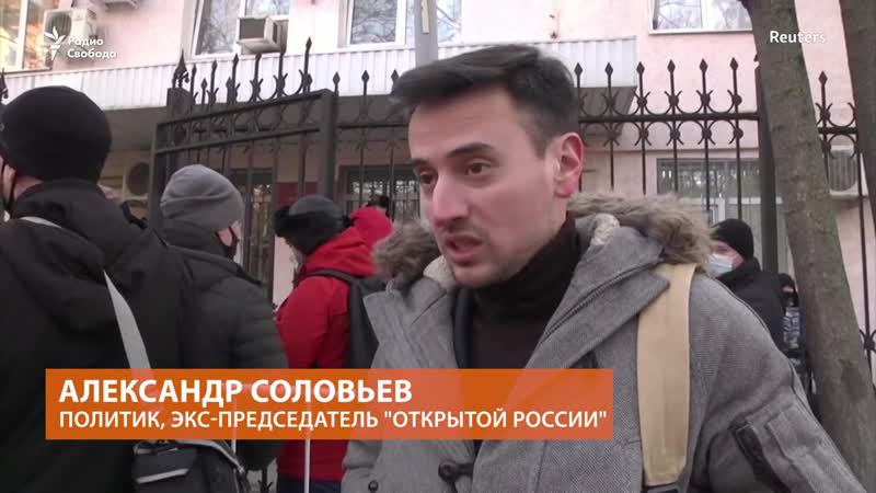 "склонен к побегу" суды над навальным и приговор журналистам