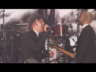 Fall out boy irresistible dick clarks rockin new years