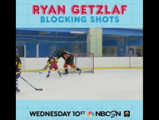 Ryan getzlaf plays with porn