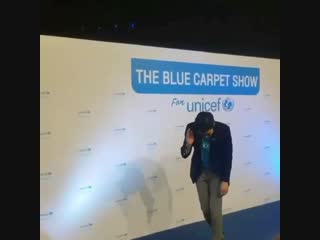 181216 siwon on thebluecarpetshowforunicef