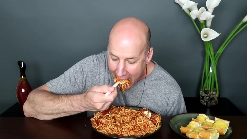 Asmr | асмр поедание спагетти с тефтелями (english)