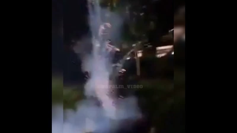 Компания spacex провела в техасе испытания ракеты ускорителя super heavy для космического корабля starship