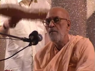 Srila gurudev moscow 14 07 2001 part 1[1]