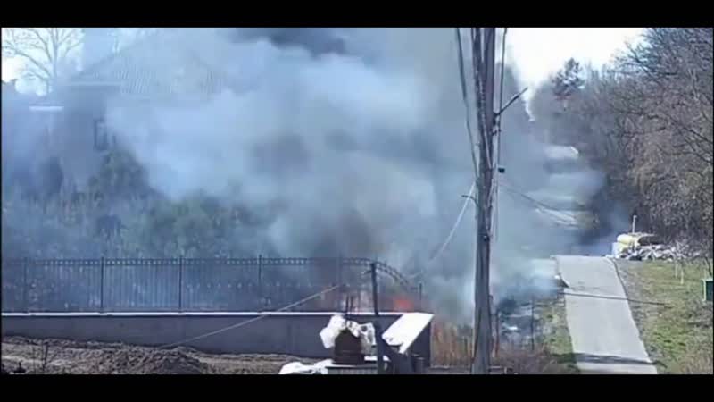 Молодые решили сделать субботник