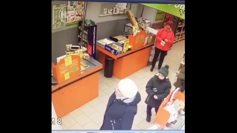 Похититель сыра в магазине нефтекамска взял в заложники кассира, когда его поймали