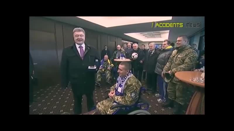 Инвалиду porn video – Пьяная параша подарил мяч безногому инвалиду