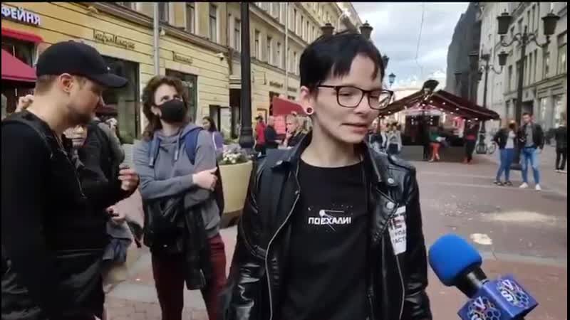 «мать русской демократии» и «гигант мысли» в одном лице