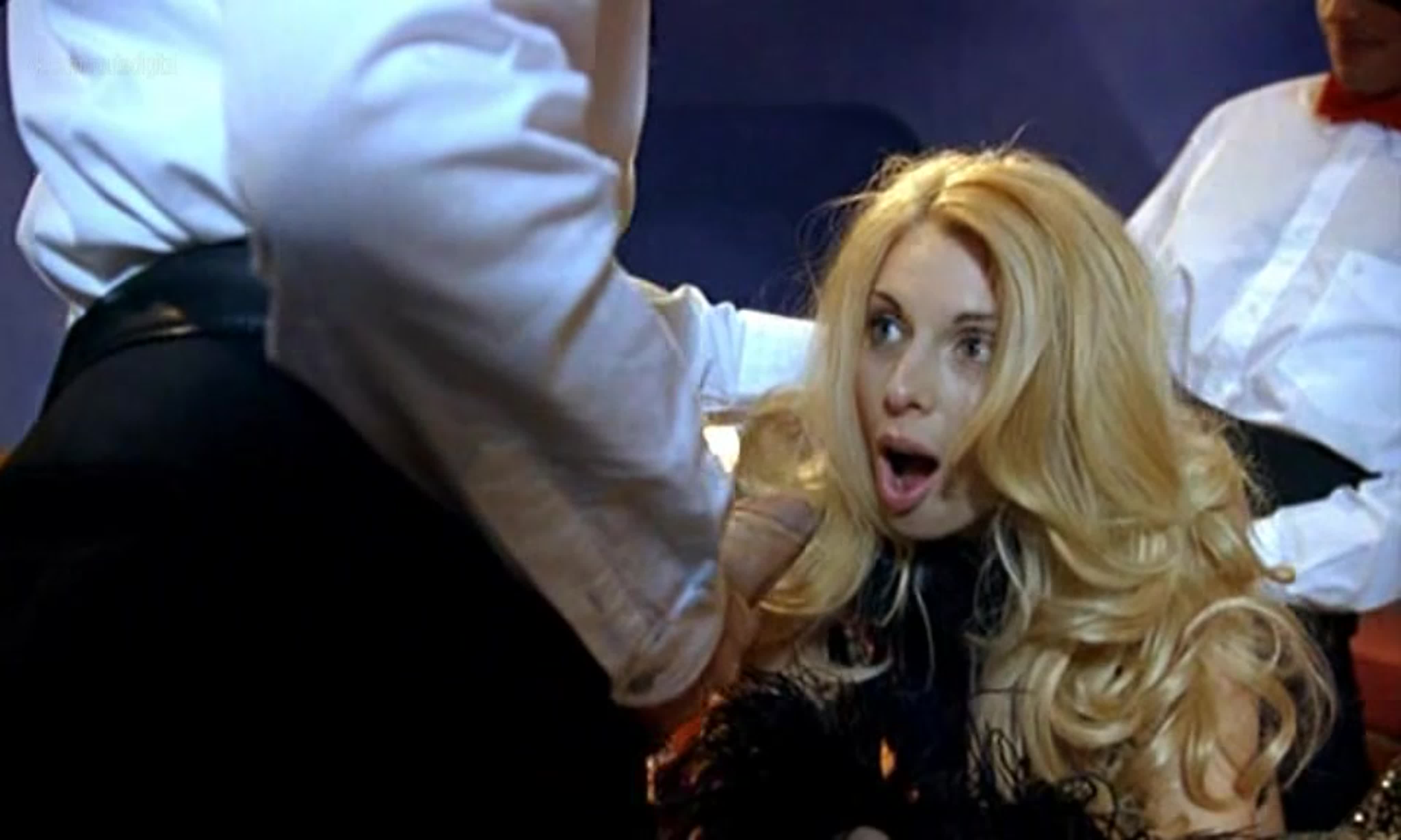 Орыс брюнеткасымен жыныстық массажды қараңыз Қыздардың сексуалды суреттері